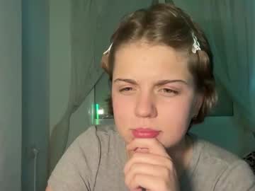 ari_crystal live sex cam