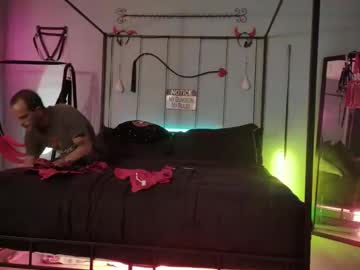 bellaskeykeeper live sex cam