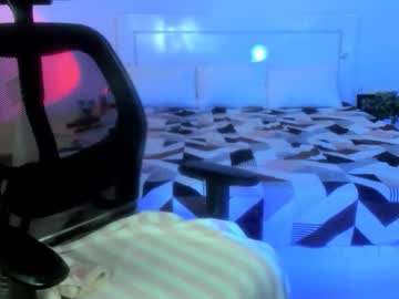 cute_alishaa live sex cam