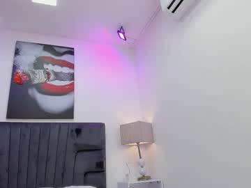 dennis_kinsey live sex cam