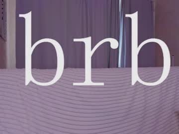 emilytrase live sex cam