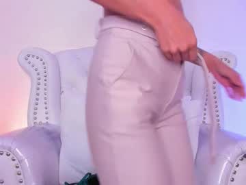 gabypetit live sex cam