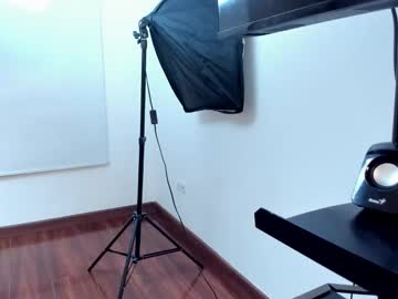 irina__collins live sex cam