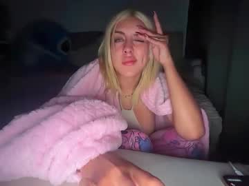 irinanovnahs live sex cam