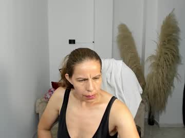 karlye_hot live sex cam