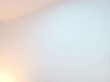 kiara2022 live sex cam