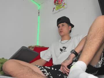 mateo_escobar live sex cam