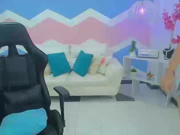 mayli_marie live sex cam