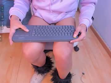 mika_velvet live sex cam