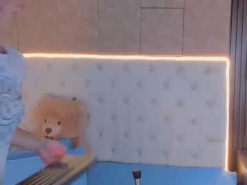 nicole_whitee live sex cam