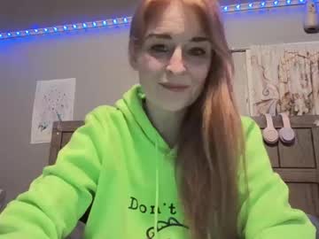 pizzedwife live sex cam