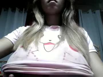 pretty_petite_asian143 live sex cam