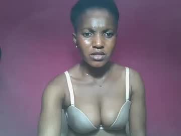 sexydoll32 live sex cam