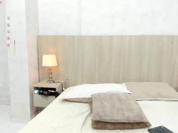 skinny_emily live sex cam