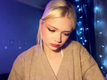 suzannabarmes live sex cam