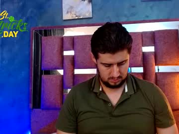 tayler_colins_1 live sex cam