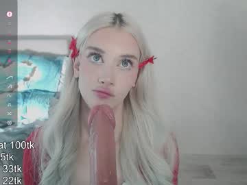 vickyfuckingdoll Live Cam