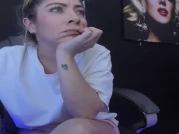 viktoria_davis_ live sex cam